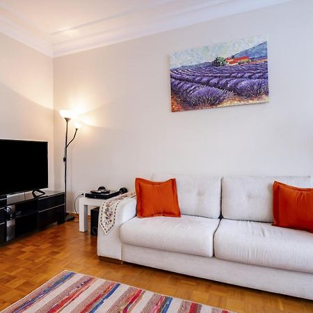 Cozy Flat Near Bagdat Street In Suadiye Istambul Exterior foto